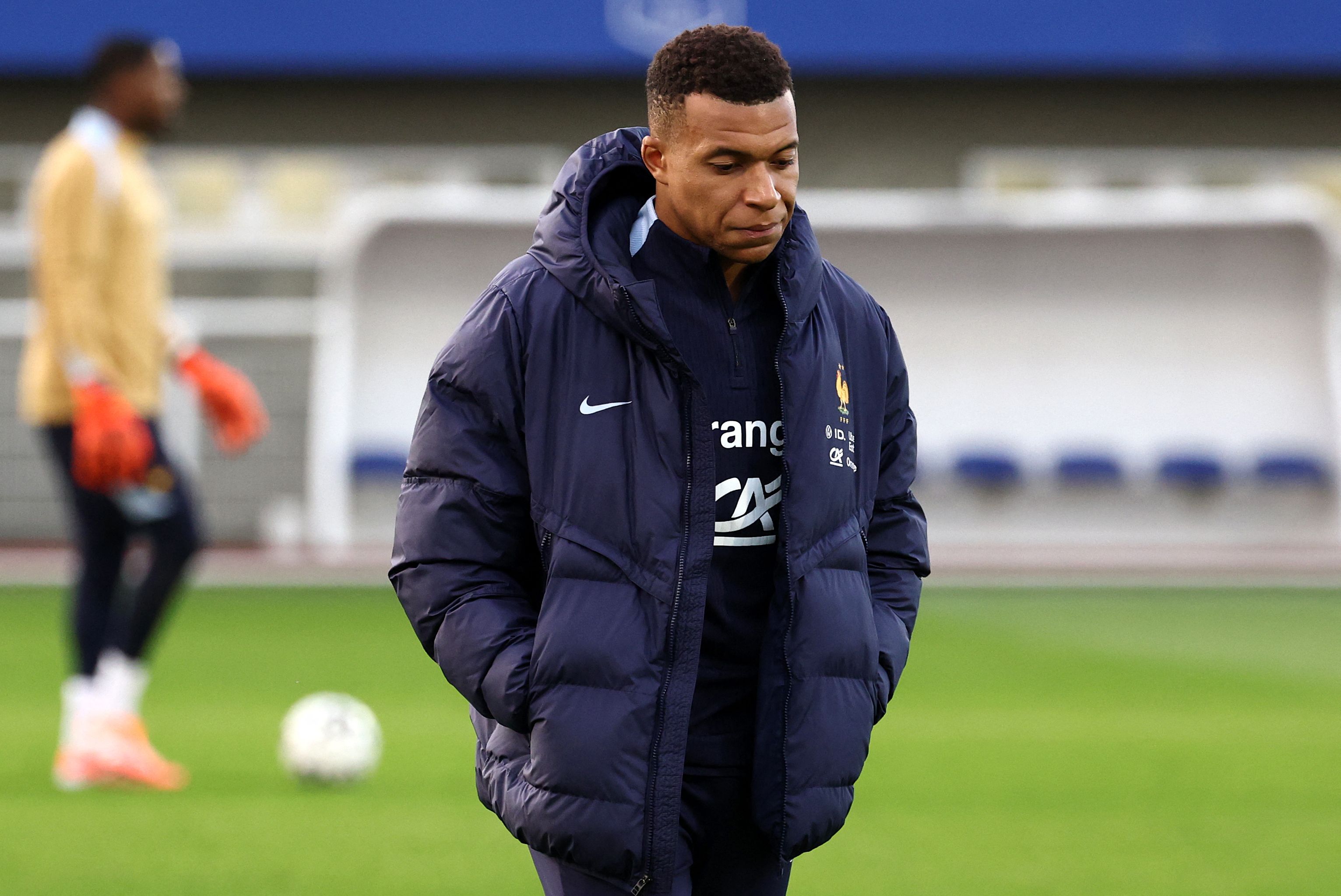 官方APPAC米兰调整名单备战法国杯冲刺阶段葡萄牙体育调整名单以备法国杯之后，冲刺阶段上海申花调整名单以备欧超杯的简单介绍